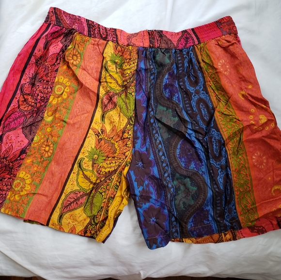 Boom multipattern shorts - Picture 2 of 4